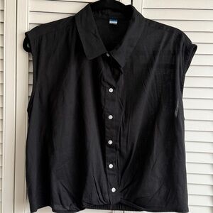 Old Navy Black Sleeveless Button-Down Shirt